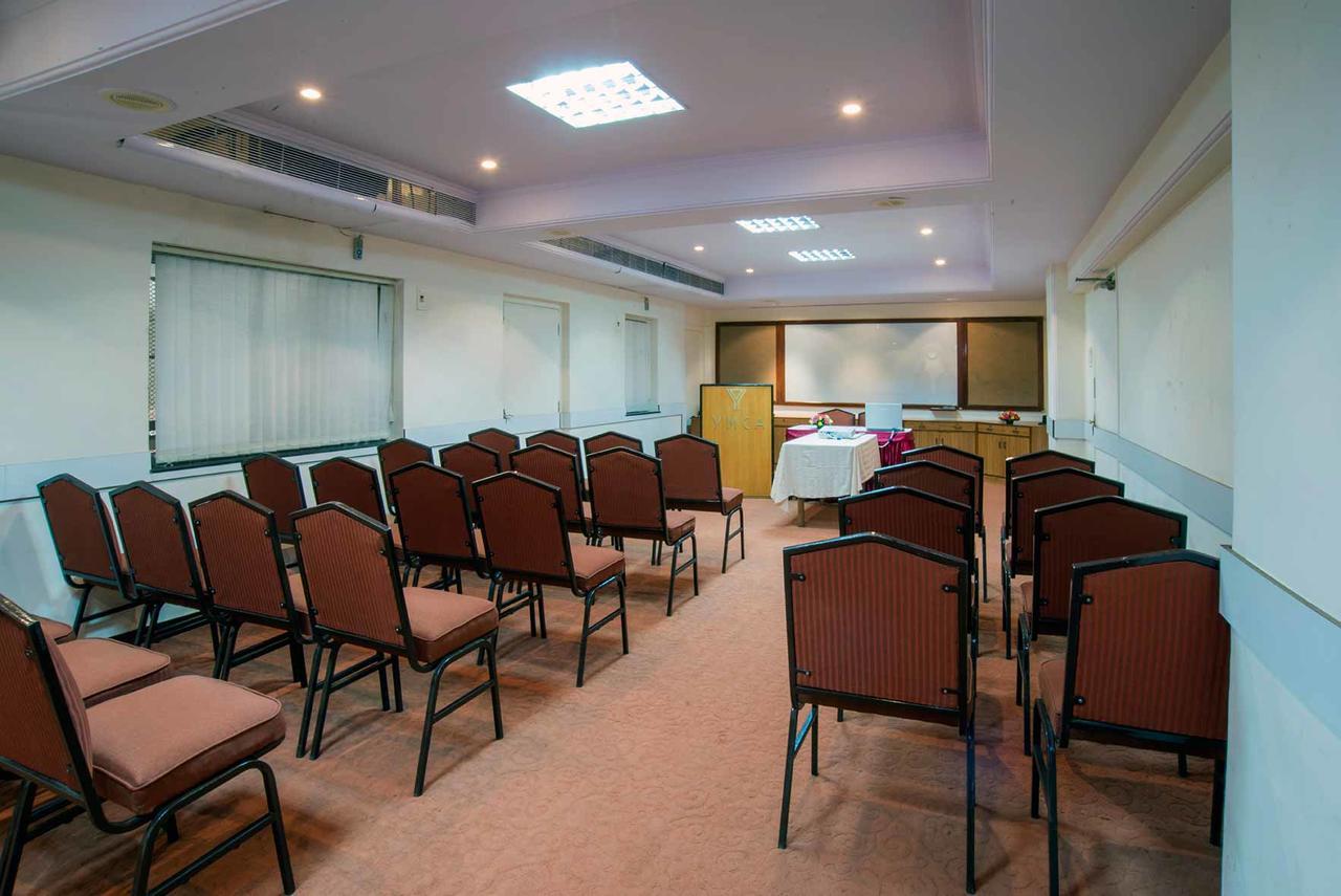 Ymca International House Hotel Mumbai Exterior foto
